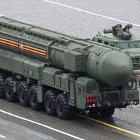 Russia deploys 9M729 Oreshnik missile...