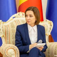 Maia Sandu va participa vineri la...